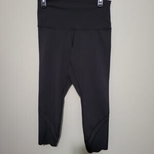 Lululemon Leggings Black High Rise Capri Scallop Hem